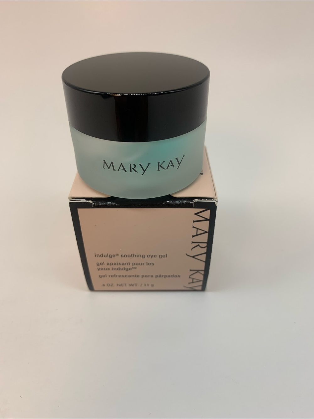 Mary Kay Indulge Soothing Eye Gel